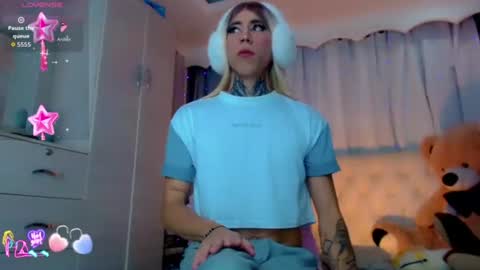 oliviahot01 online show from 07/23/26, 01:30