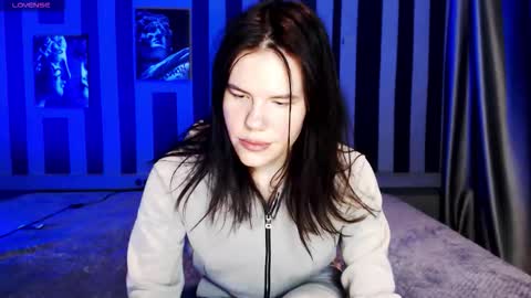 oliviakanta online show from 09/20/25, 12:39