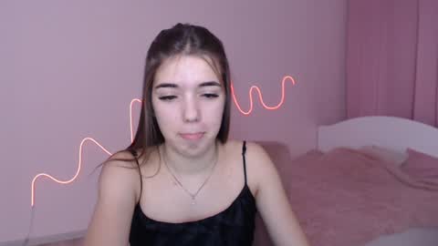 Snapshot of olivialimm chatting on 12/25/24, 07:13 Olivia online show from 12/25/24, 07:13