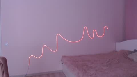 Snapshot of olivialimm chatting on 12/26/24, 06:12 Olivia online show from 12/26/24, 06:12