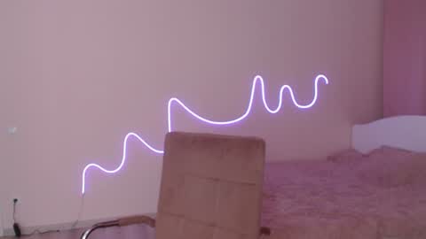 Snapshot of olivialimm chatting on 12/28/24, 05:14 Olivia online show from 12/28/24, 05:14