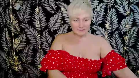 Kelly online show from 12/22/24, 03:33