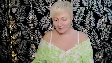 Kelly online show from 01/04/25, 03:17