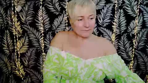 Kelly online show from 02/03/25, 02:55