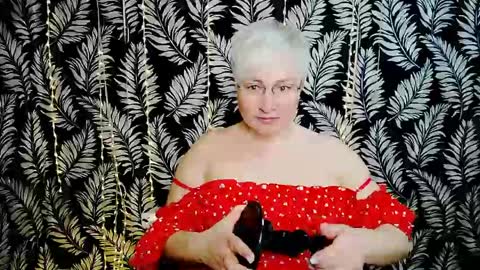 Kelly online show from 06/07/26, 10:08