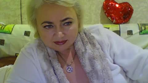 oliviaparadise online show from 12/02/24, 09:35