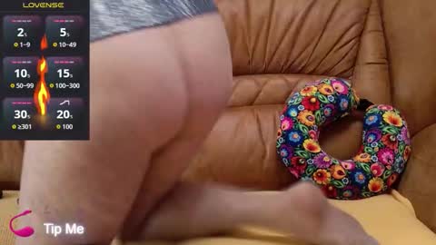 oliviaparadise online show from 09/22/25, 09:22