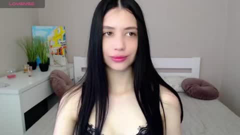 oliviarichi online show from 06/17/26, 05:32