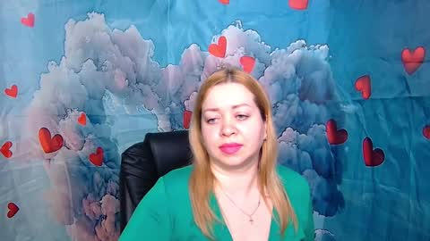 Snapshot of oliviaverr chatting on 02/12/26, 02:01 Oliviaverr online show from 02/12/26, 02:01