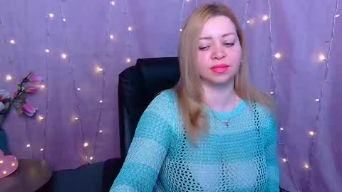 Snapshot of oliviaverr chatting on 02/19/26, 01:18 Oliviaverr online show from 02/19/26, 01:18