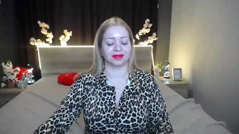Snapshot of oliviaverr chatting on 03/26/26, 03:50 Oliviaverr online show from 03/26/26, 03:50