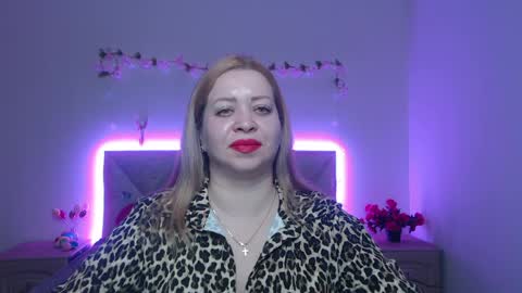 Snapshot of oliviaverr chatting on 04/10/26, 01:05 Oliviaverr online show from 04/10/26, 01:05