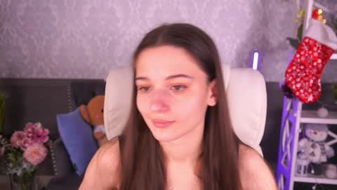 Snapshot of olivkablush chatting on 12/30/24, 10:10 Olivia online show from 12/30/24, 10:10