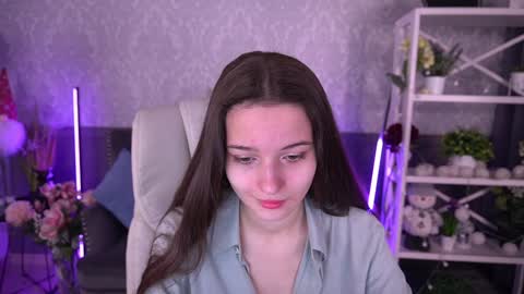 Snapshot of olivkablush chatting on 01/13/25, 06:49 Olivia online show from 01/13/25, 06:49