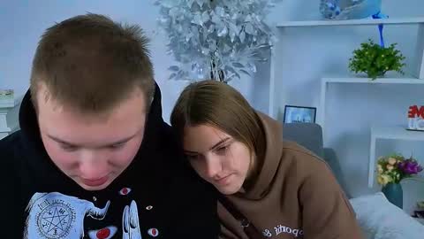 Olli and Stiw online show from 10/26/25, 07:03