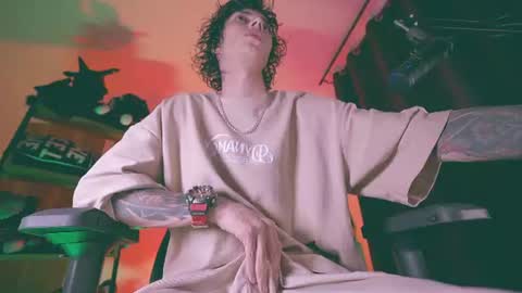     online show from 06/14/26, 02:57