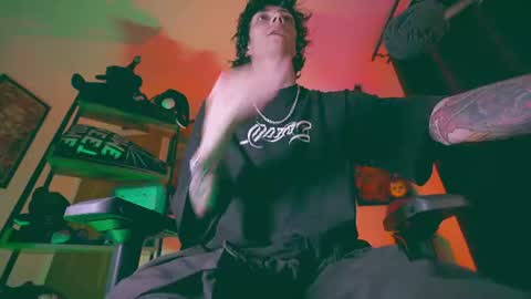     online show from 07/10/26, 03:44