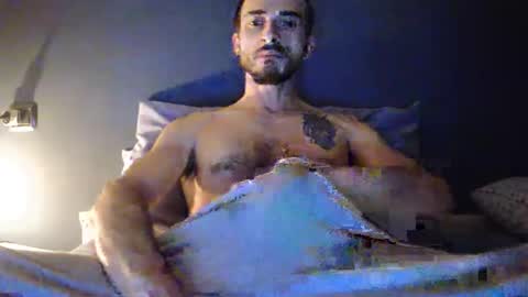 Jackowl online show from 10/19/25, 09:26