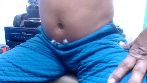 OlySantos online show from 07/21/26, 11:01