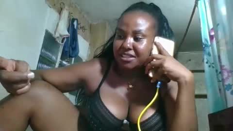 Snapshot of olyvienne90 chatting on 12/03/25, 09:18 olyvienne90 online show from 12/03/25, 09:18