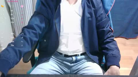 Snapshot of omar87ram chatting on 12/22/24, 10:36 Omar online show from 12/22/24, 10:36