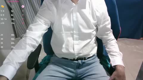 Snapshot of omar87ram chatting on 12/29/24, 11:18 Omar online show from 12/29/24, 11:18