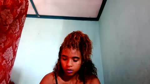 Snapshot of omegah05 chatting on 06/10/26, 06:12 omegah05 online show from 06/10/26, 06:12