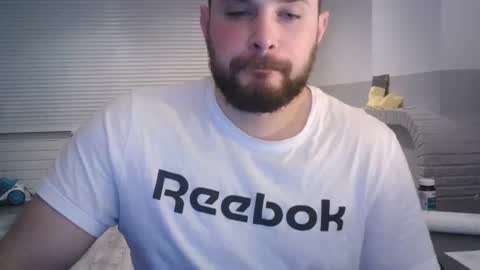 Snapshot of omgwhereim chatting on 01/21/25, 08:54 omgwhereim online show from 01/21/25, 08:54