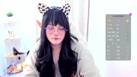 Snapshot of omorimori chatting on 11/27/25, 09:17 Omori Chan online show from 11/27/25, 09:17