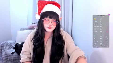 Snapshot of omorimori chatting on 12/21/25, 02:35 Omori Chan online show from 12/21/25, 02:35