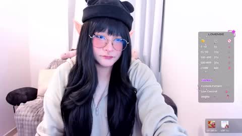 Snapshot of omorimori chatting on 01/11/26, 05:56 Omori Chan online show from 01/11/26, 05:56