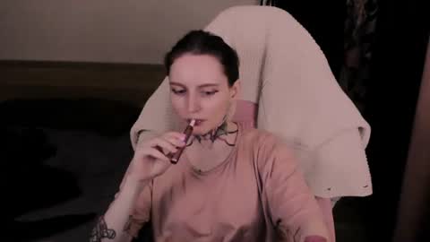 on_yxxx online show from 07/18/26, 06:34