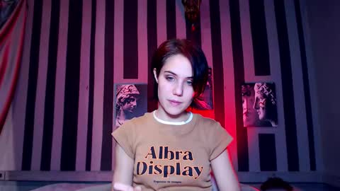 onaloon online show from 11/21/25, 02:43