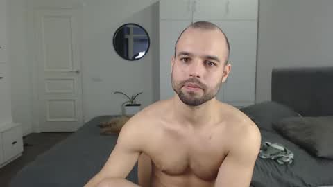 onebestlover online show from 02/02/25, 02:13