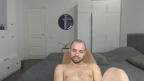 onebestlover online show from 02/04/25, 02:43