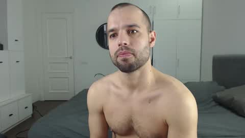 onebestlover online show from 02/08/25, 08:52