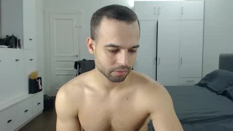 onebestlover online show from 06/08/26, 07:31