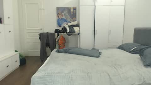 onebestlover online show from 06/30/26, 08:37