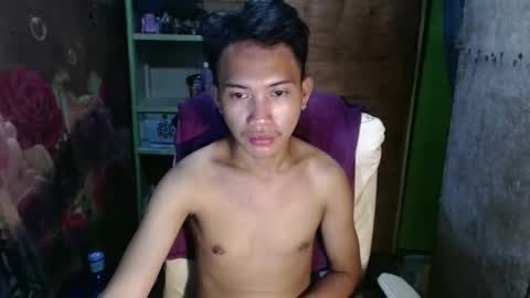 Snapshot of onebigloadxxx chatting on 01/03/25, 09:58 Wyn Will serve you and be your slave online show from 01/03/25, 09:58