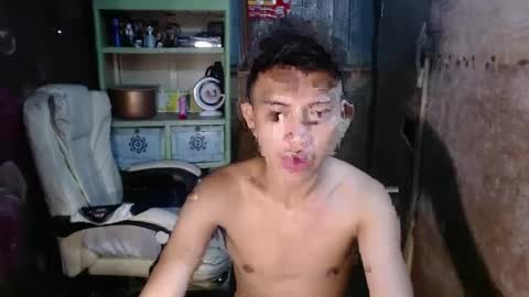 Snapshot of onebigloadxxx chatting on 01/15/25, 01:20 Wyn Will serve you and be your slave online show from 01/15/25, 01:20
