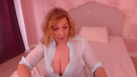 Nicole online show from 03/12/25, 05:24