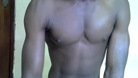 Snapshot of oneinamillionguy chatting on 10/30/25, 06:04 oneinamillionguy online show from 10/30/25, 06:04