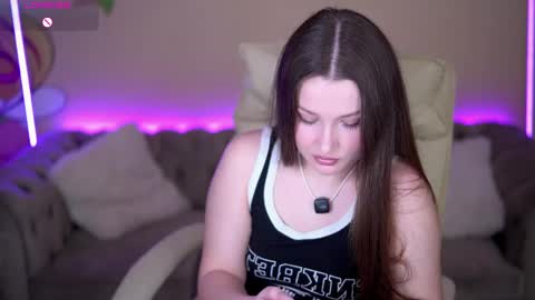 Snapshot of onelaya chatting on 04/03/26, 06:11 L A Y A online show from 04/03/26, 06:11