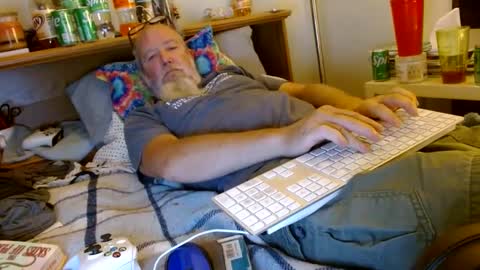 Snapshot of onemattu chatting on 09/18/25, 05:31 Mattu online show from 09/18/25, 05:31