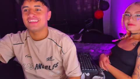 Snapshot of onemore_cum chatting on 03/01/25, 08:10 YIN MIGUEL online show from 03/01/25, 08:10