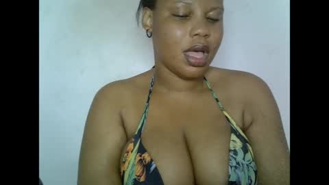 oneofdbestchubbygaloncb online show from 05/18/26, 04:07