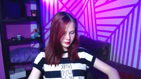 onessandra online show from 09/28/25, 01:44