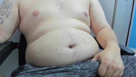 Snapshot of onewhiteboichub chatting on 10/04/25, 03:10 Andres INDEPENDENT MODEL online show from 10/04/25, 03:10