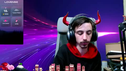 Snapshot of oni_hoshi chatting on 11/15/25, 06:15 Oni hoshi online show from 11/15/25, 06:15