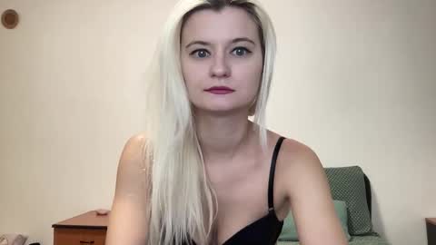 Snapshot of onika_cox chatting on 09/26/25, 09:08 Onika online show from 09/26/25, 09:08